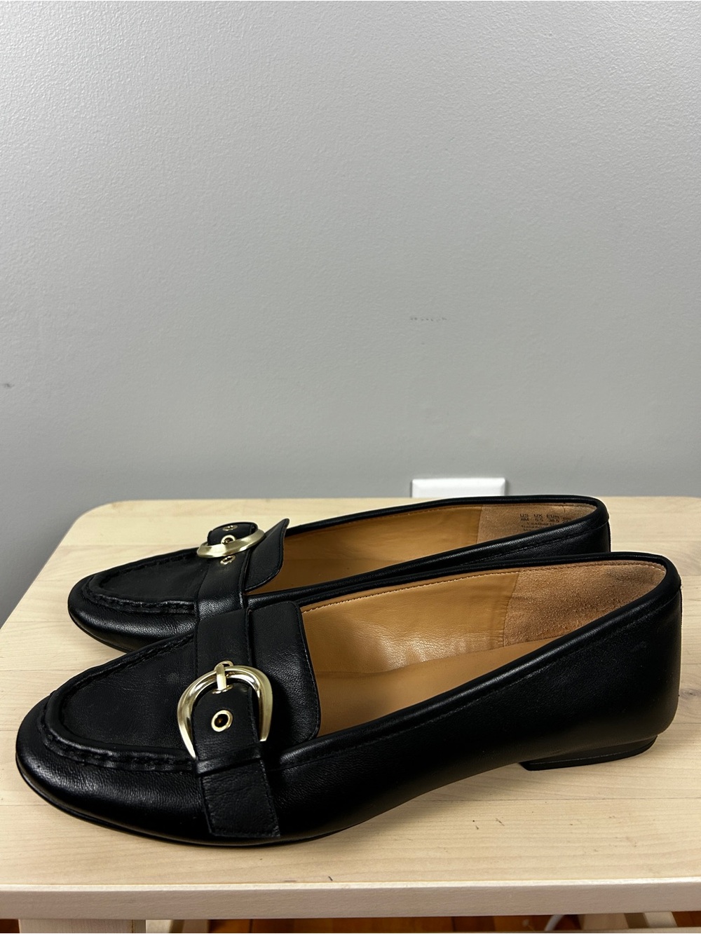 NATURALIZER Lola Black‎ Leather Loafers Sz 8 Office Career Chic Minimal Parisian